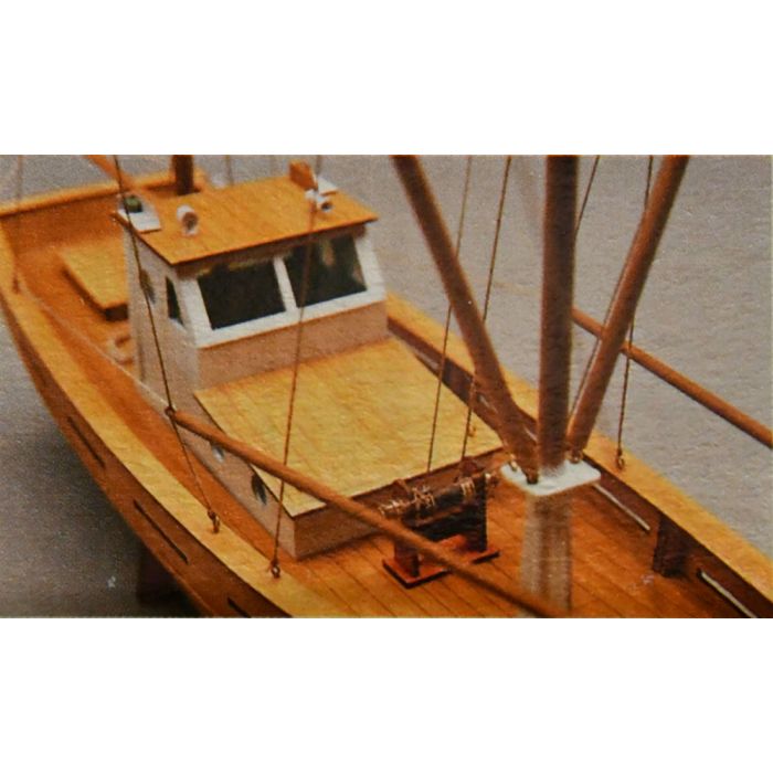 Mantua Amalfi Fishing Boat 1:35 Scale Wooden Ship Kit 