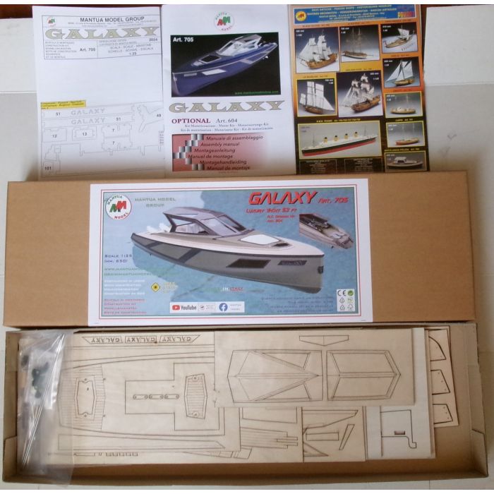 Mantua Galaxy Modern Luxury Motor Yacht 1:25 Scale Wooden Ship Kit 