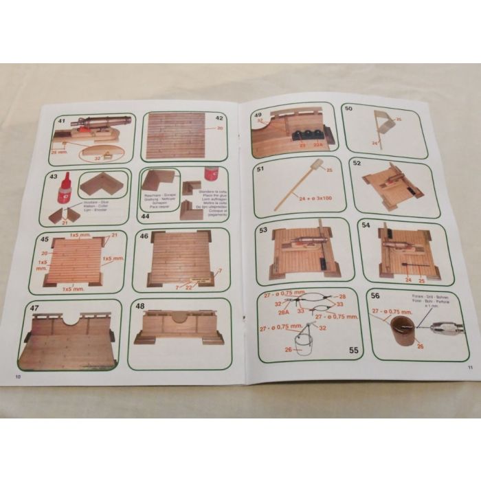 English 18th Century Carronade Mantua Wood Construction Kit 1:17 Scale 215x215mm