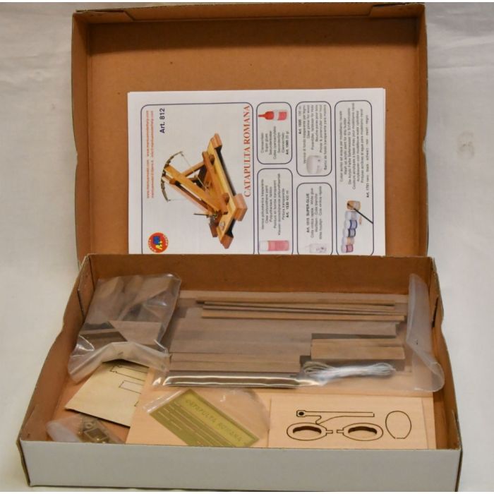 Roman Catapult 1st Century BC Mantua Wood Construction Kit 1:17 Scale 105x210mm
