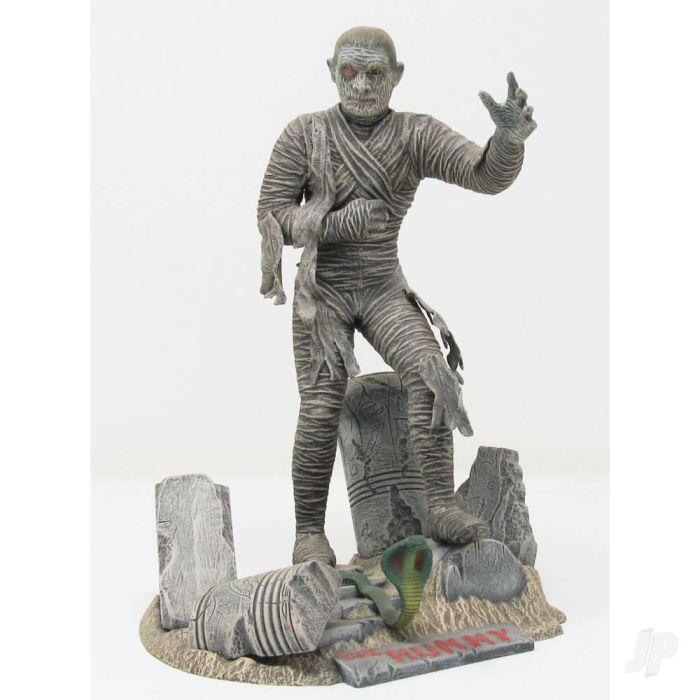 Atlantis Models 1/8 Glow in the Dark Mummy Plastic Model Kit