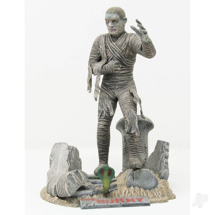 Atlantis Models 1/8 Glow in the Dark Mummy Plastic Model Kit
