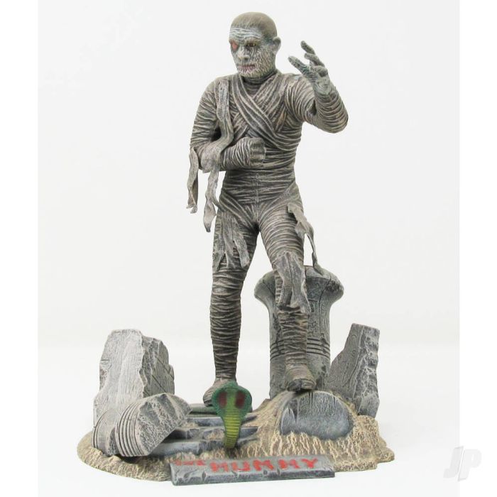 Atlantis Models 1/8 Glow in the Dark Mummy Plastic Model Kit