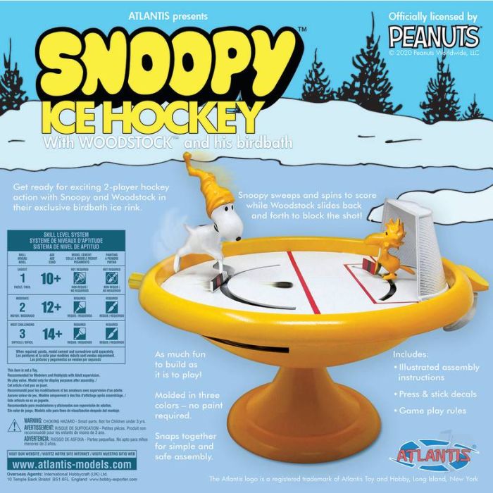 Atlantis Models Snoopy & Woodstock Ice Hockey Game Build+Play Plastic Model Kit
