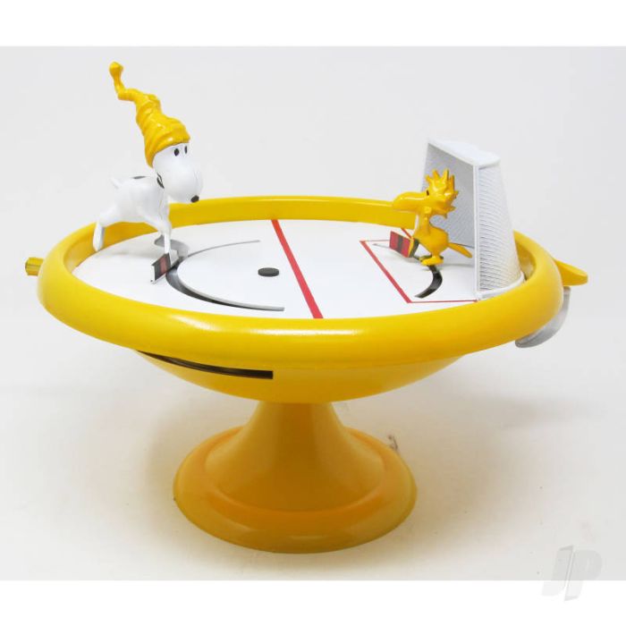 Atlantis Models Snoopy & Woodstock Ice Hockey Game Build+Play Plastic Model Kit