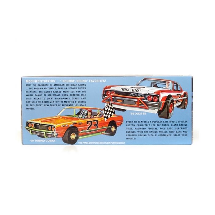 AMT 1:25 1966 Chevy Impala Modified Stocker Plastic Kit Car Model American