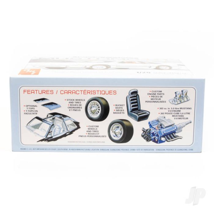 AMT 1:25 1988 Ford Mustang GT Fox Body Plastic Kit