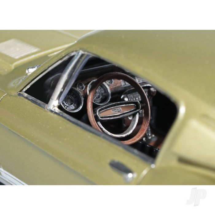 AMT 1:25 1968 Ford Shelby Mustang GT500 Cobra Classic Bullitt Car Plastic Kit