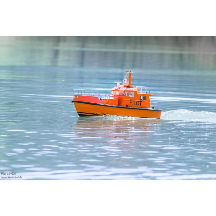Aero-Naut Radio Control 20 Metre Pilot Boat 1:25 Scale Kit