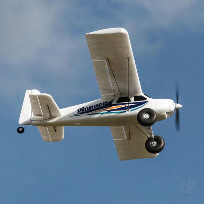 Arrows Hobby Pioneer RTF (630mm) RC Model Aeroplane Trainer w/Stability Gyro