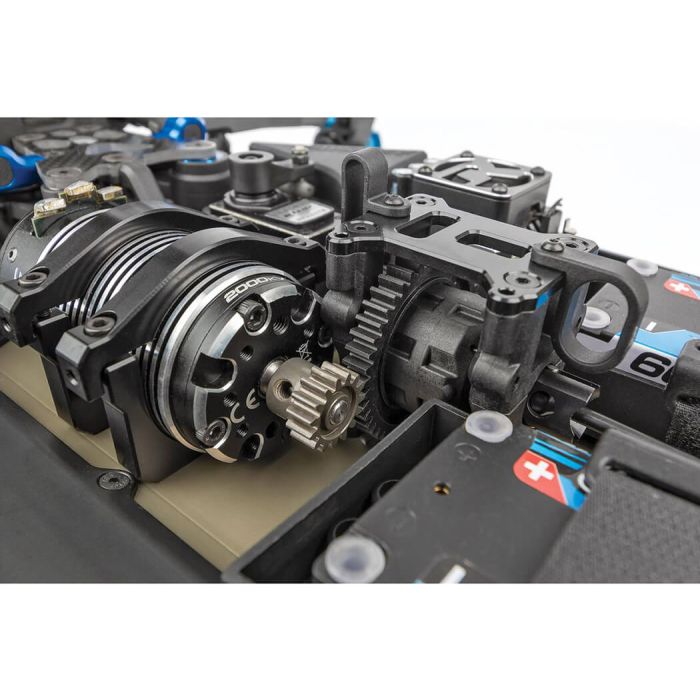Team Associated 1:8 RC8T4e Team Kit 1/8 Electric RC Truggy + Gear Upgrade