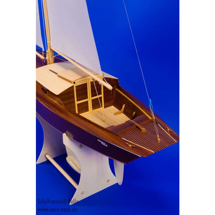 Bella Radio Control Sailing Yacht - Aero-Naut Mahogany Wooden Kit 