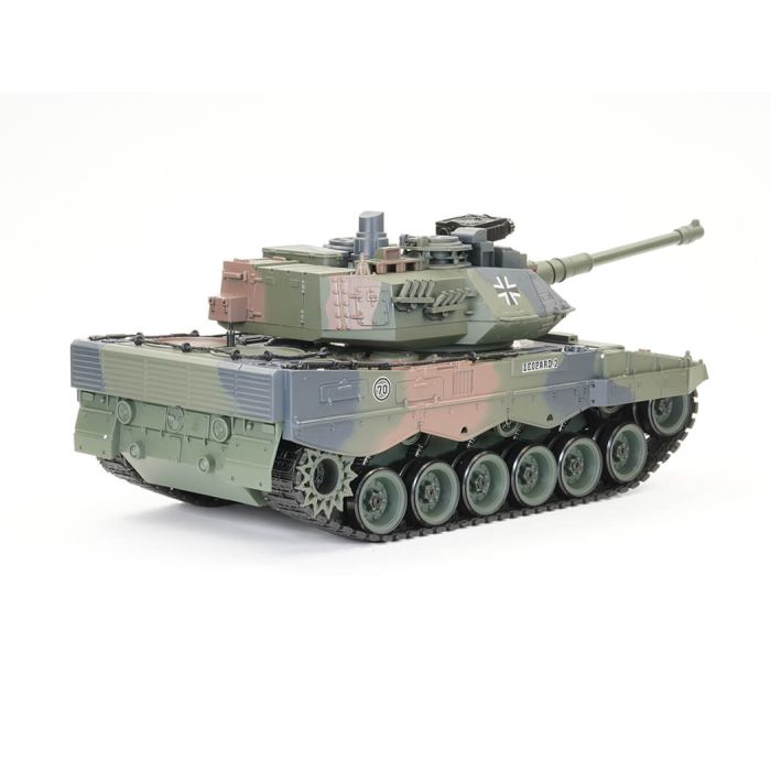 Brother RC Tank 1:18 WW2 German Leopard 2 w/ Lights, Sound & Shoots!