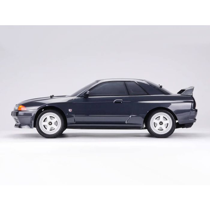 Carisma 1:8 M48S Nissan Skyline GT-R R32 Godzilla Brushless RTR RC Car