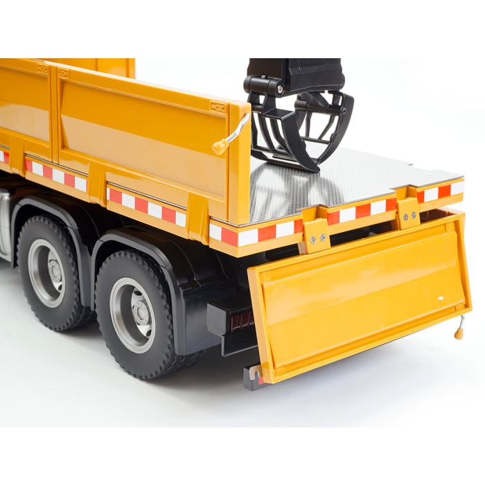 Huina 1:14 RC Timber Grab 8-Wheeler Dump Truck