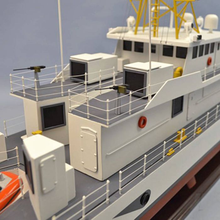 Dumas 1:48 USCG Fast Response Coast Guard Cutter RC Model Boat Ship Kit