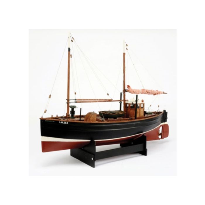 Caldercraft Minifleet Motor Fifie Amaranth Herring Drifter Boat Kit 1:40 Scale