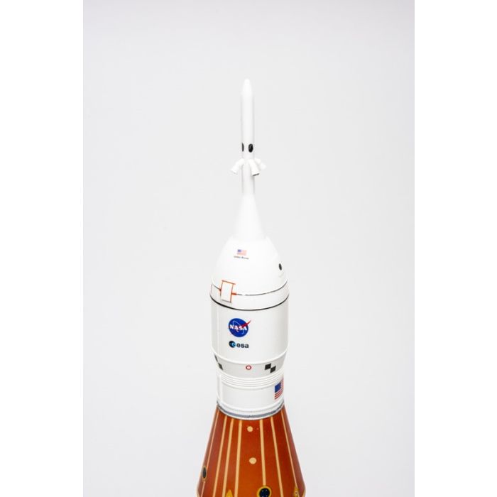 AMT 1:200 NASA Artemis-1 Space Rocket Plastic Model Kit