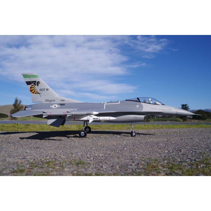 FMS F16 Fighting Falcon 70mm EDF Jet, Retracts ARTF no Tx/Rx/Bat