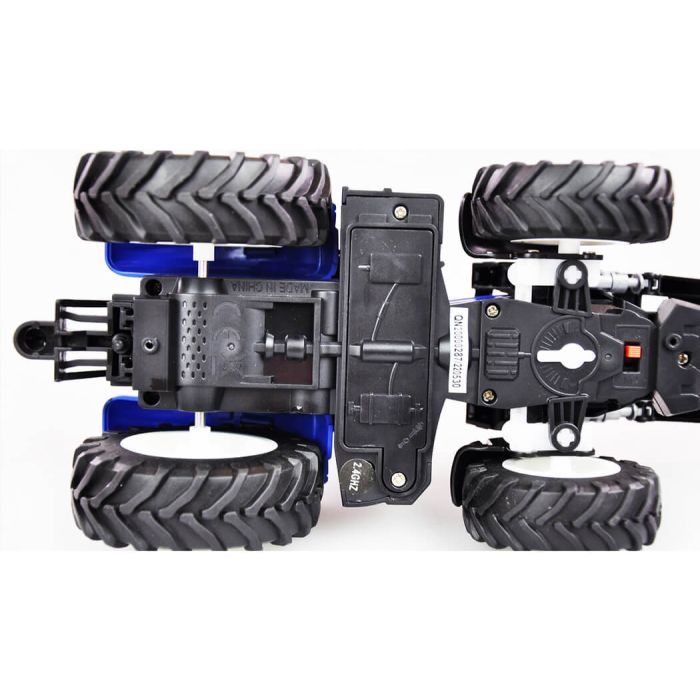 Korody RC 1:24 Tractor w/ Working lights & forklift attachment!