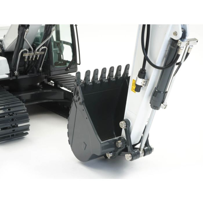 Huina 1:16 K961 Kabolite Hydraulic RC RTR Excavator w/Tool Attachments
