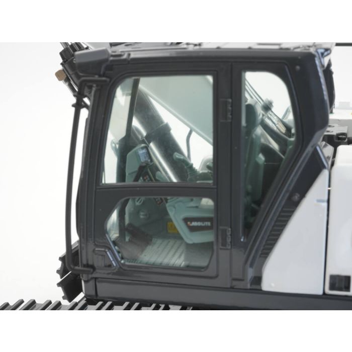 Huina 1:16 K961 Kabolite Hydraulic RC RTR Excavator w/Tool Attachments