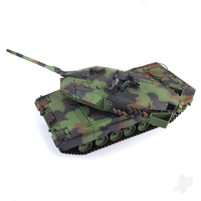 Heng Long 1:16 German Leopard 2A6 Tank (2.4GHz + Shooter + Smoke + Sound)