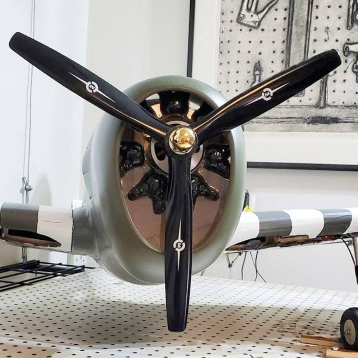 Master Airscrew 17x9 3-Blade Propeller