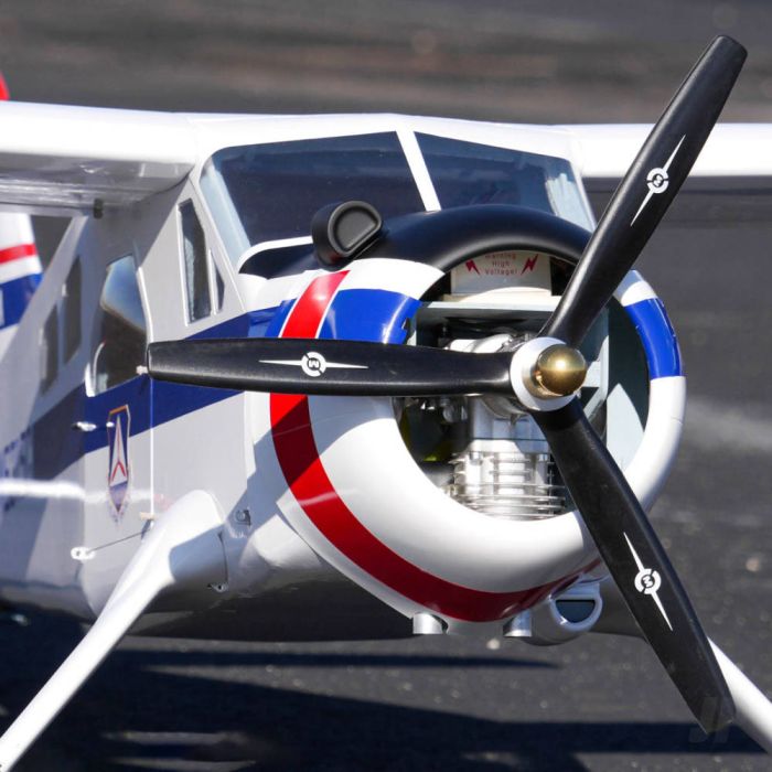 Master Airscrew 17x9 3-Blade Propeller Reverse/Pusher