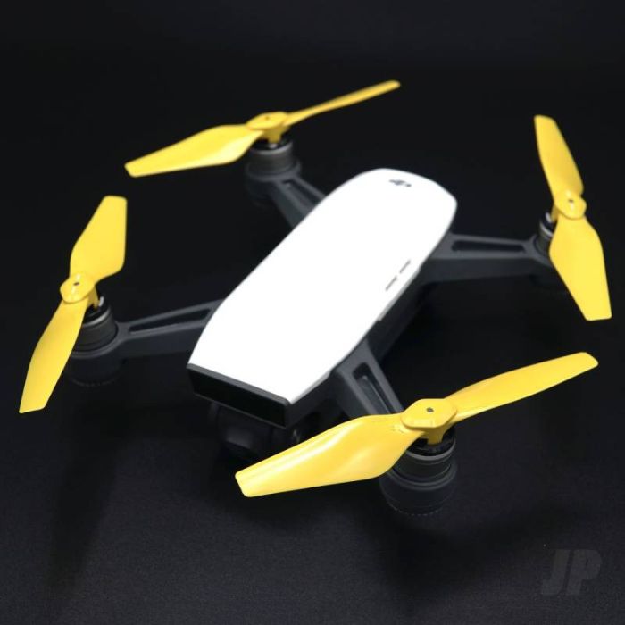 Master Airscrew STEALTH Propeller Props Set Yellow - DJI Spark Drone