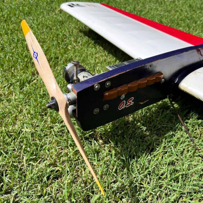Master Airscrew 11x10 Beech Wood Propeller