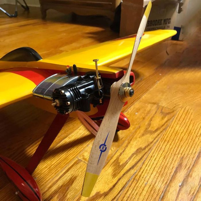 Master Airscrew 11x10 Beech Wood Propeller