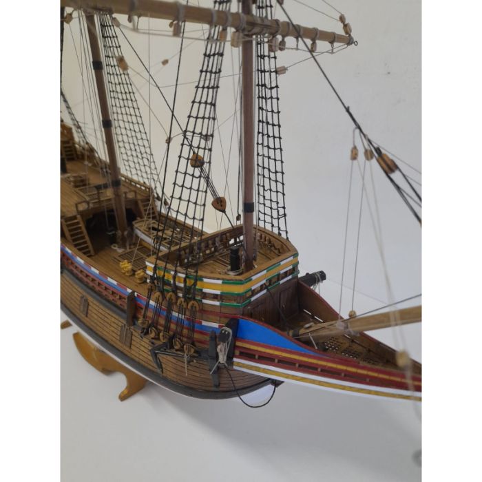 Mantua Mayflower 1:64 Scale Wood Model Ship Kit 
