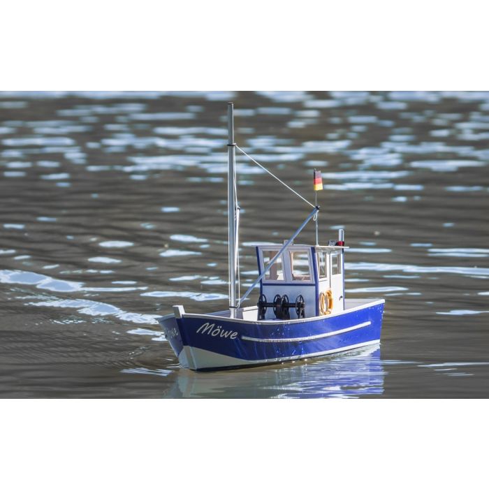 Mowe 2 North Sea Fishing Boat Cutter - 1:25 Scale Aero-Naut Wooden Kit 