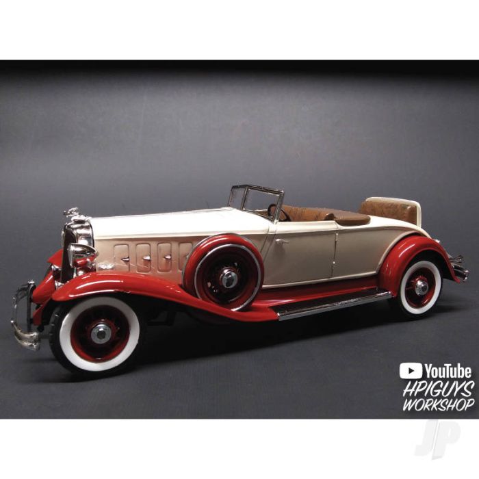 MPC 1932 Chrysler Imperial "Gangbusters" Plastic Kit