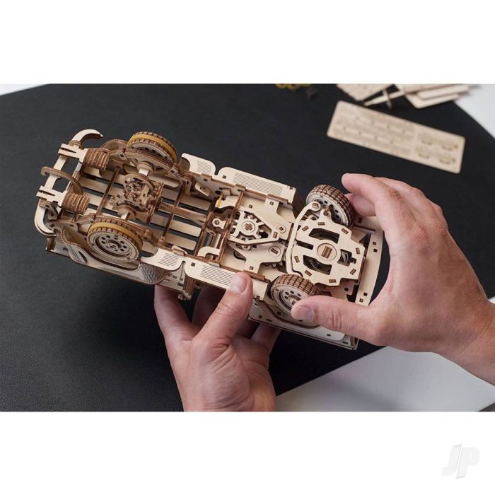 UGears Lumberjack 50’s American Pickup Mechanical Wood Construction Kit