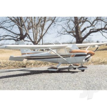 Guillow Cessna 172 Skyhawk Balsa Model Aircraft Kit